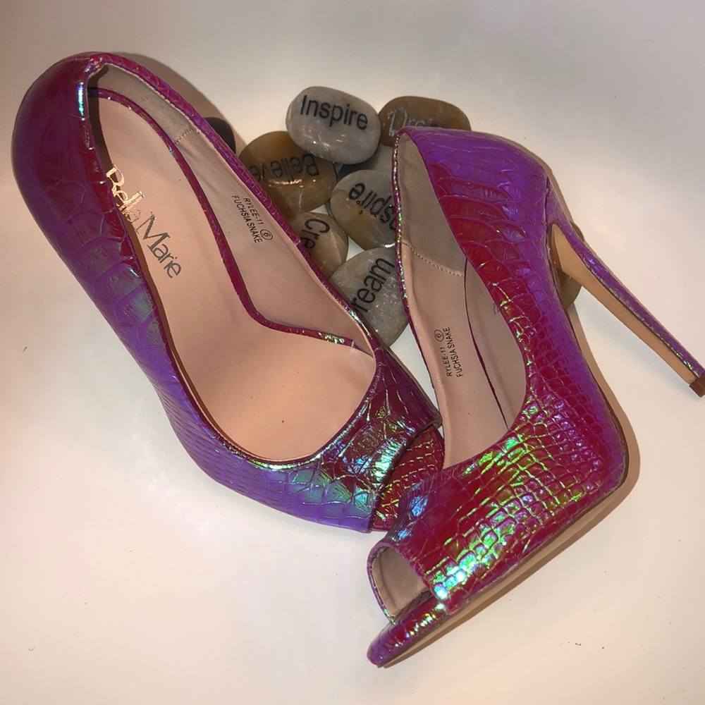 “Never been Worn” Ladies Pumps